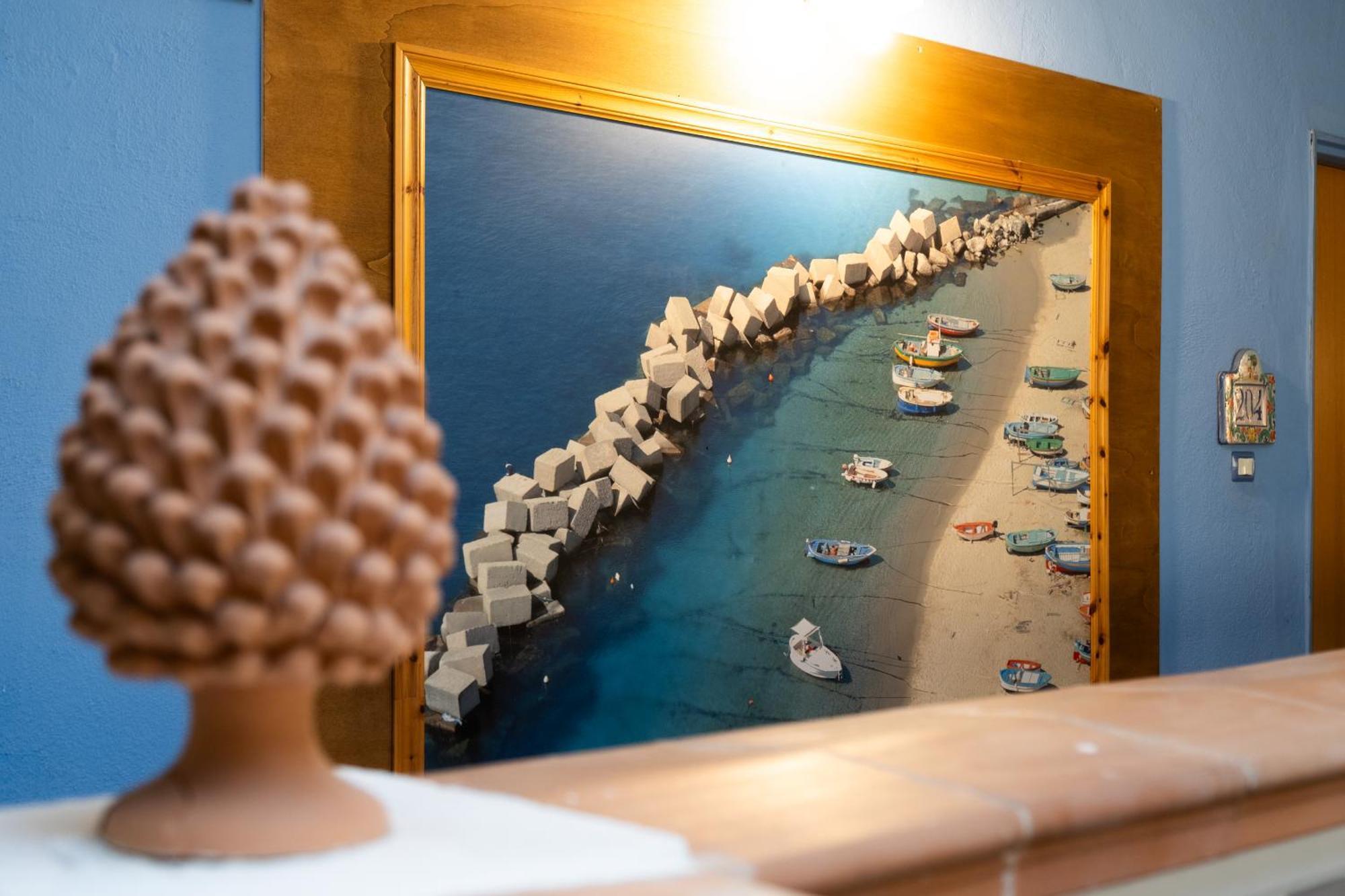 Oasi Azzurra Aparthotel Messina Bagian luar foto